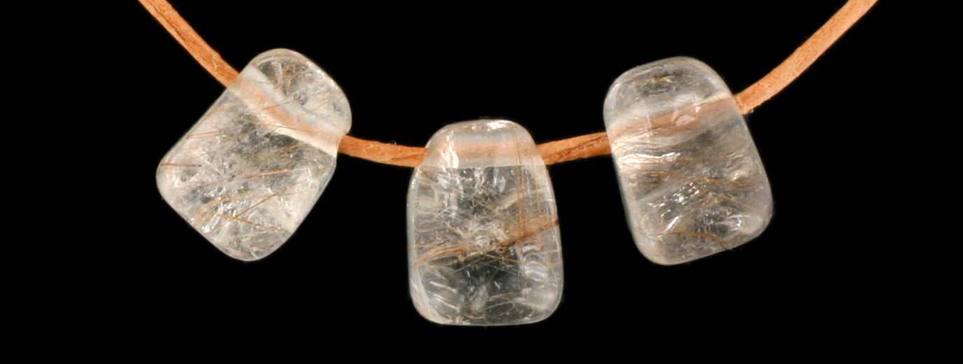 Rutilquarz Trommelstein klein durchbohrt