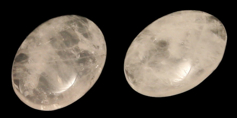 Rosenquarz Cabochon 22 x 30 mm